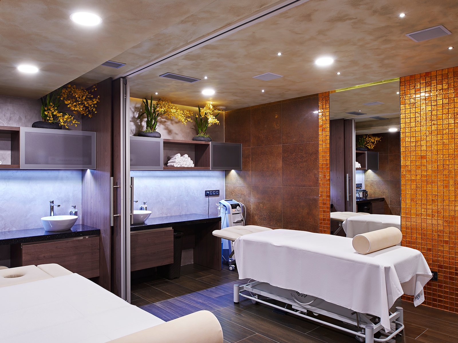 Theatre Hotel, the spa