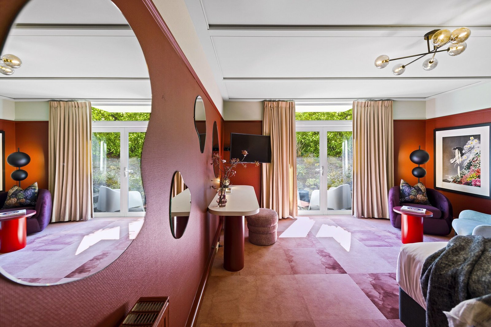 The Central Hotel Queenstown, A Naumi Chapter