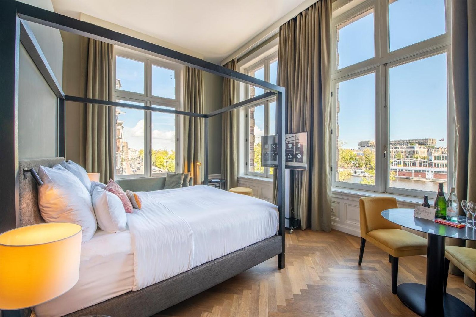 Pestana Amsterdam Riverside Hotel — rooms