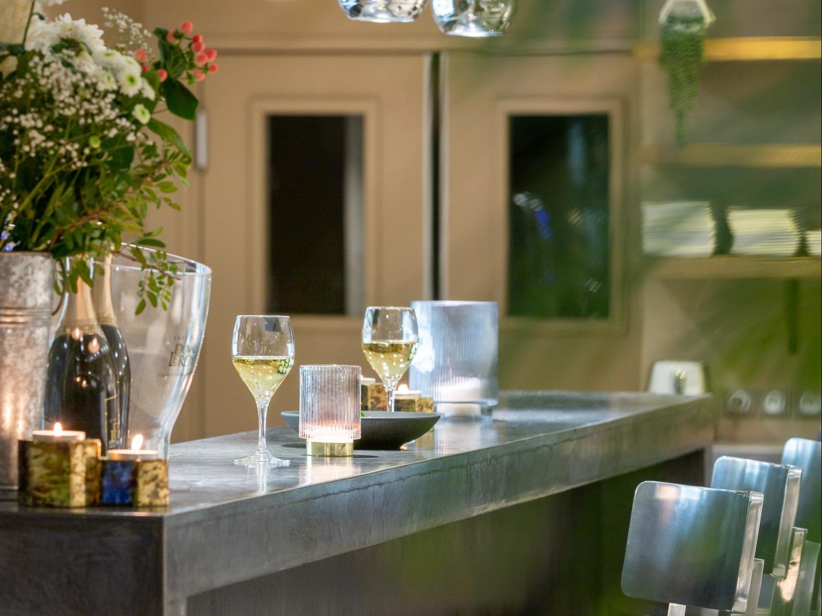 Edgar Hotel & Spa - Singuliers Hôtels, at the table