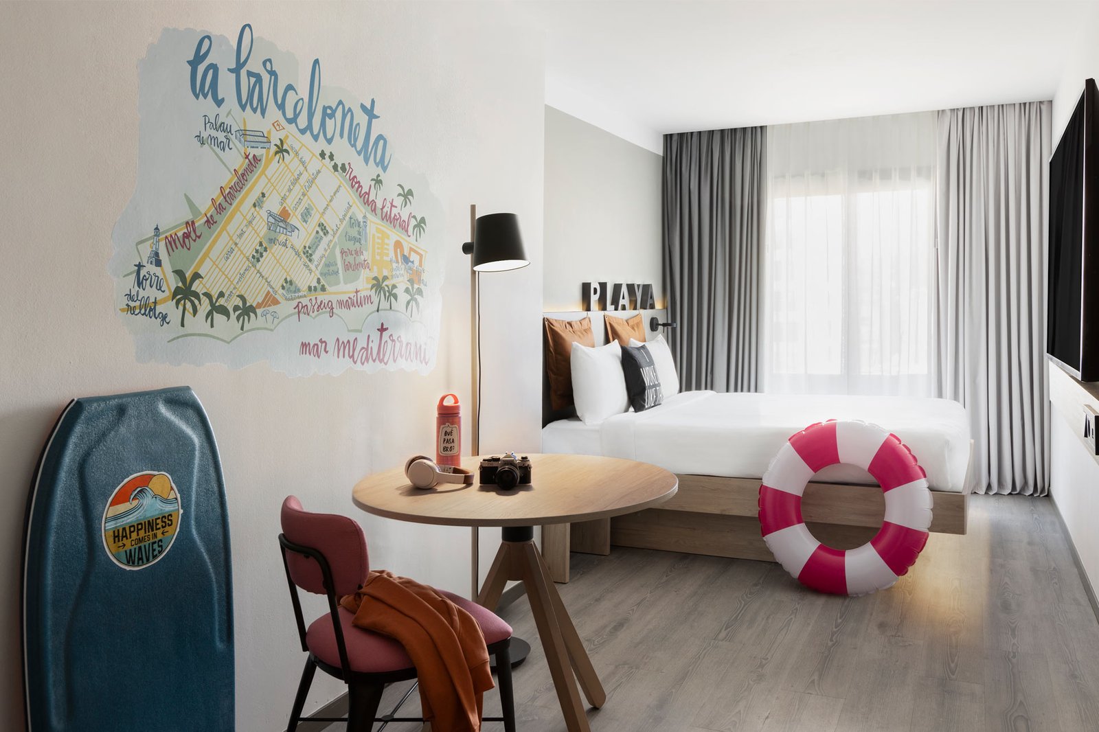 Moxy Barcelona — rooms