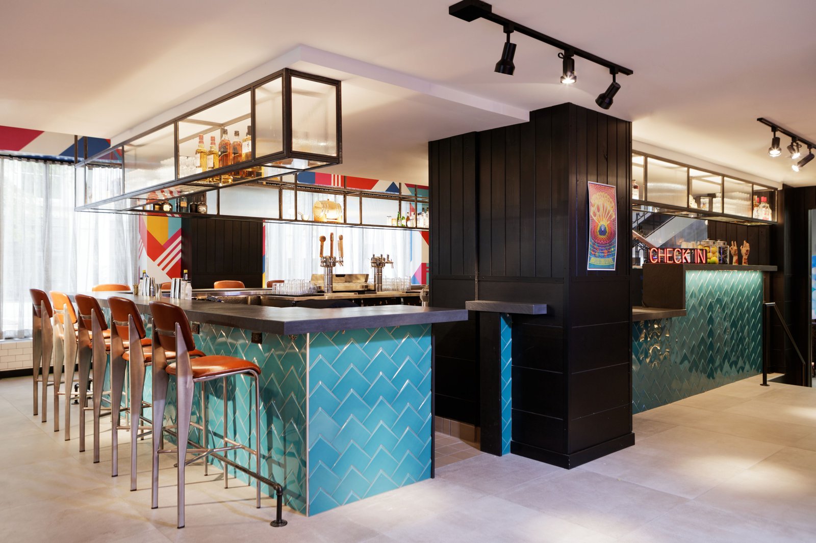 Moxy Richmond Downtown, bar moxy