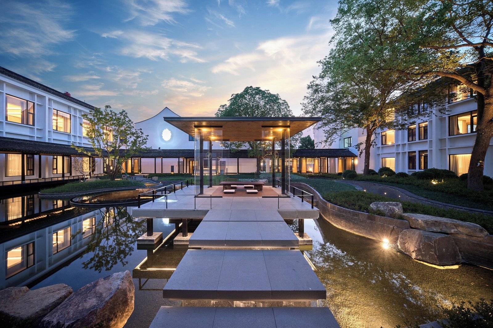 Voco Xitang By Ihg