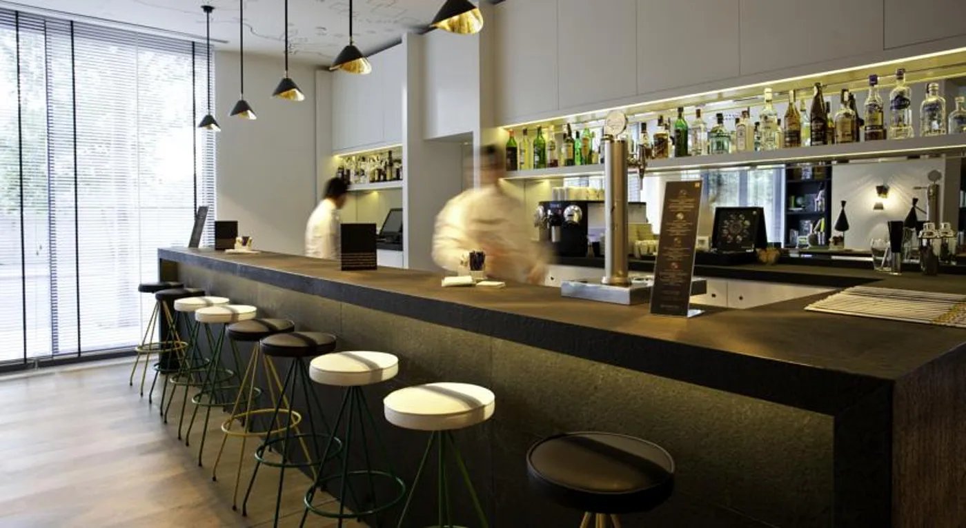 Hotel Vincci Bit — eat & drink