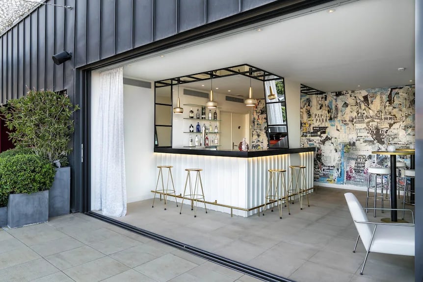 Hotel Vincci Bit — eat & drink