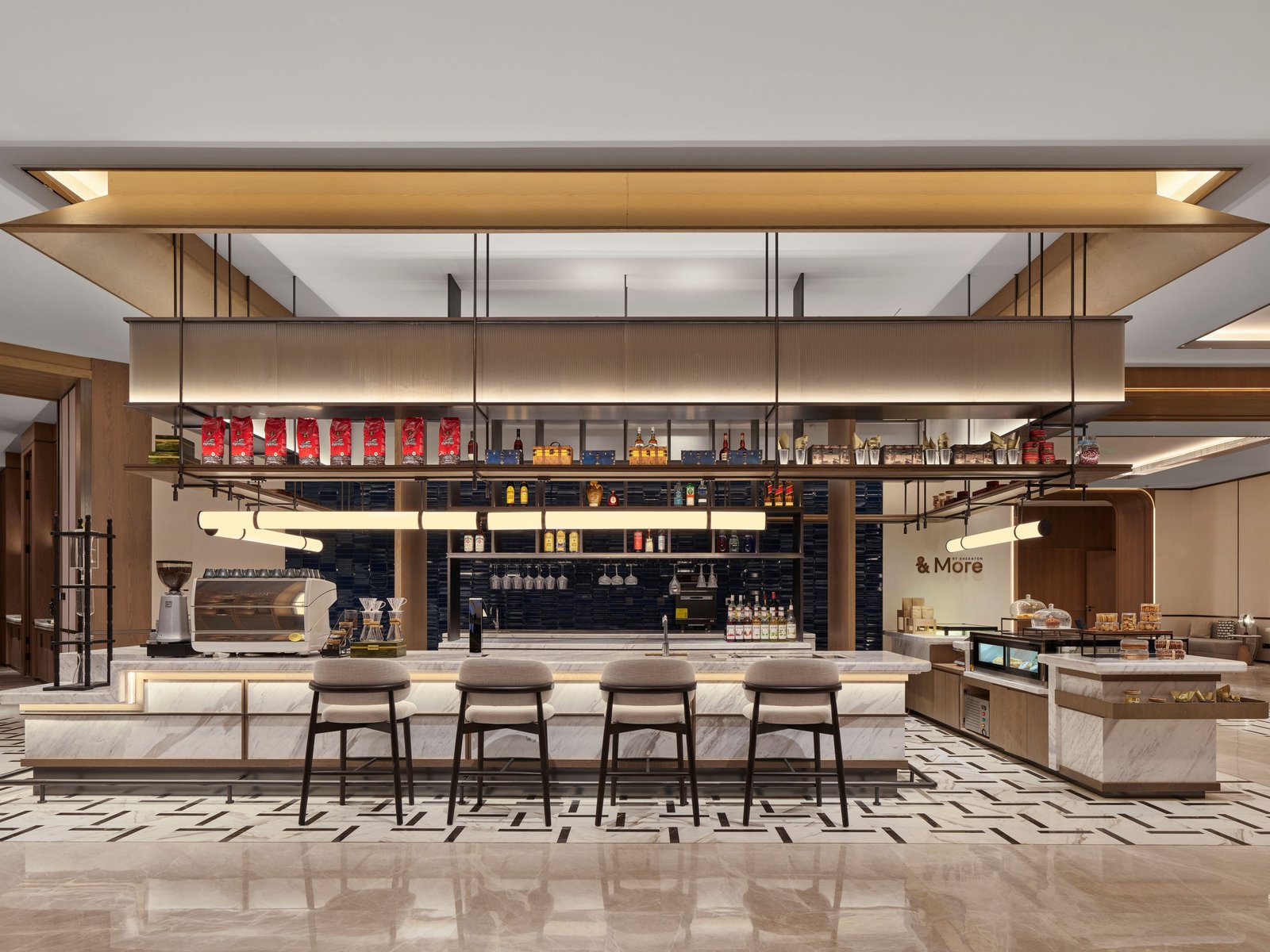 Sheraton Jiujiang, at the table