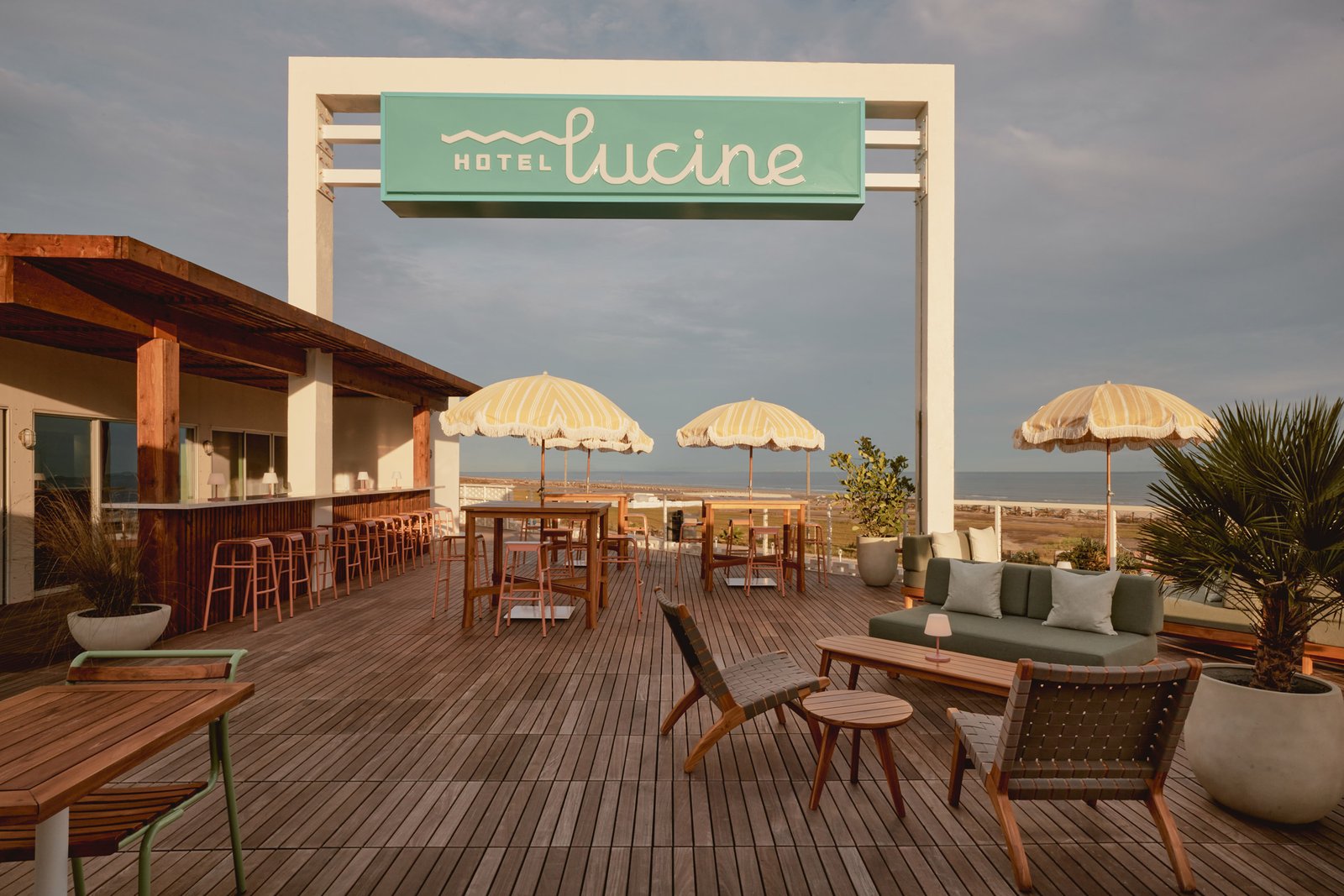 Hotel Lucine, at the table