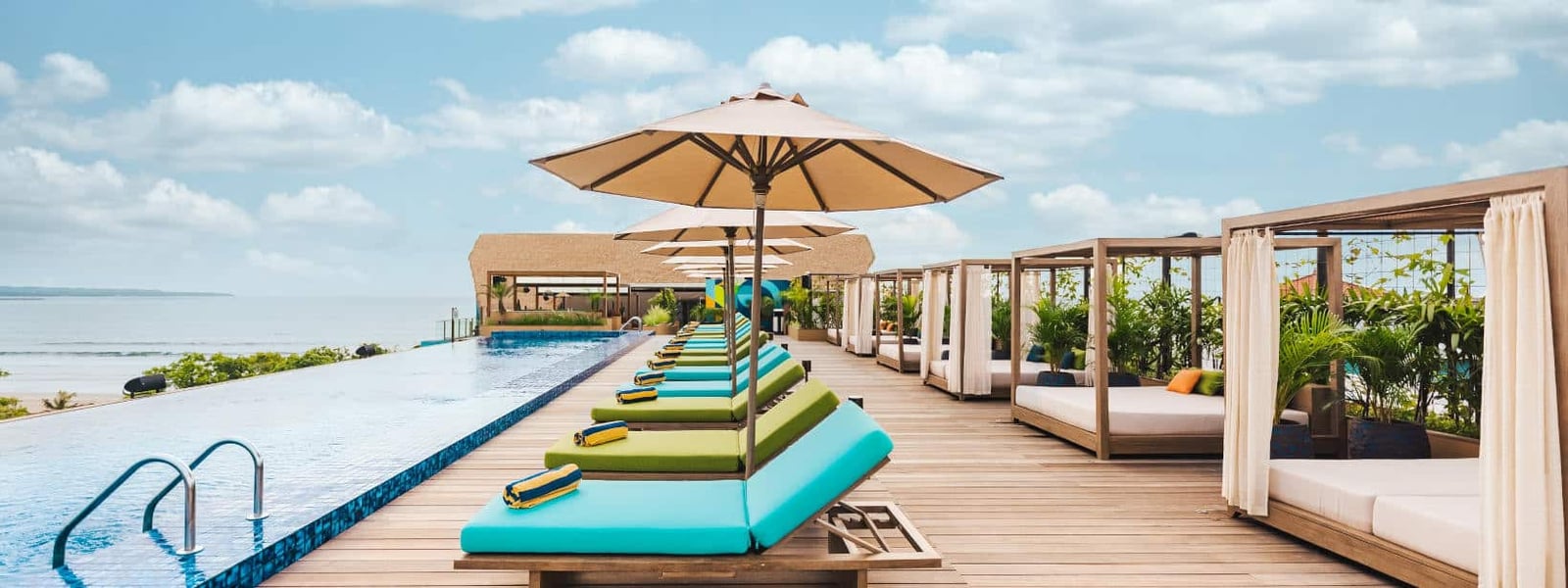 Mamaka Bali, the pool