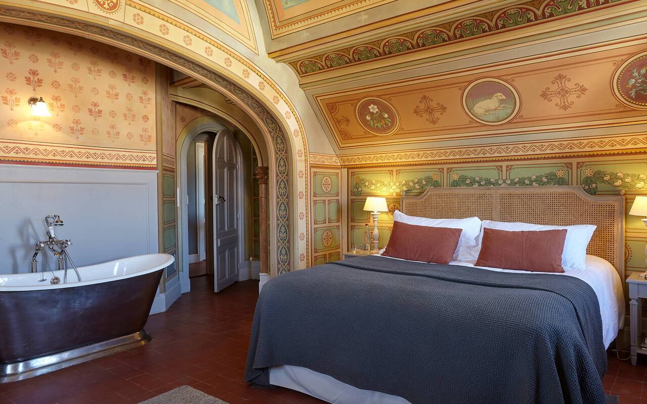Château St Pierre de Serjac, rooms