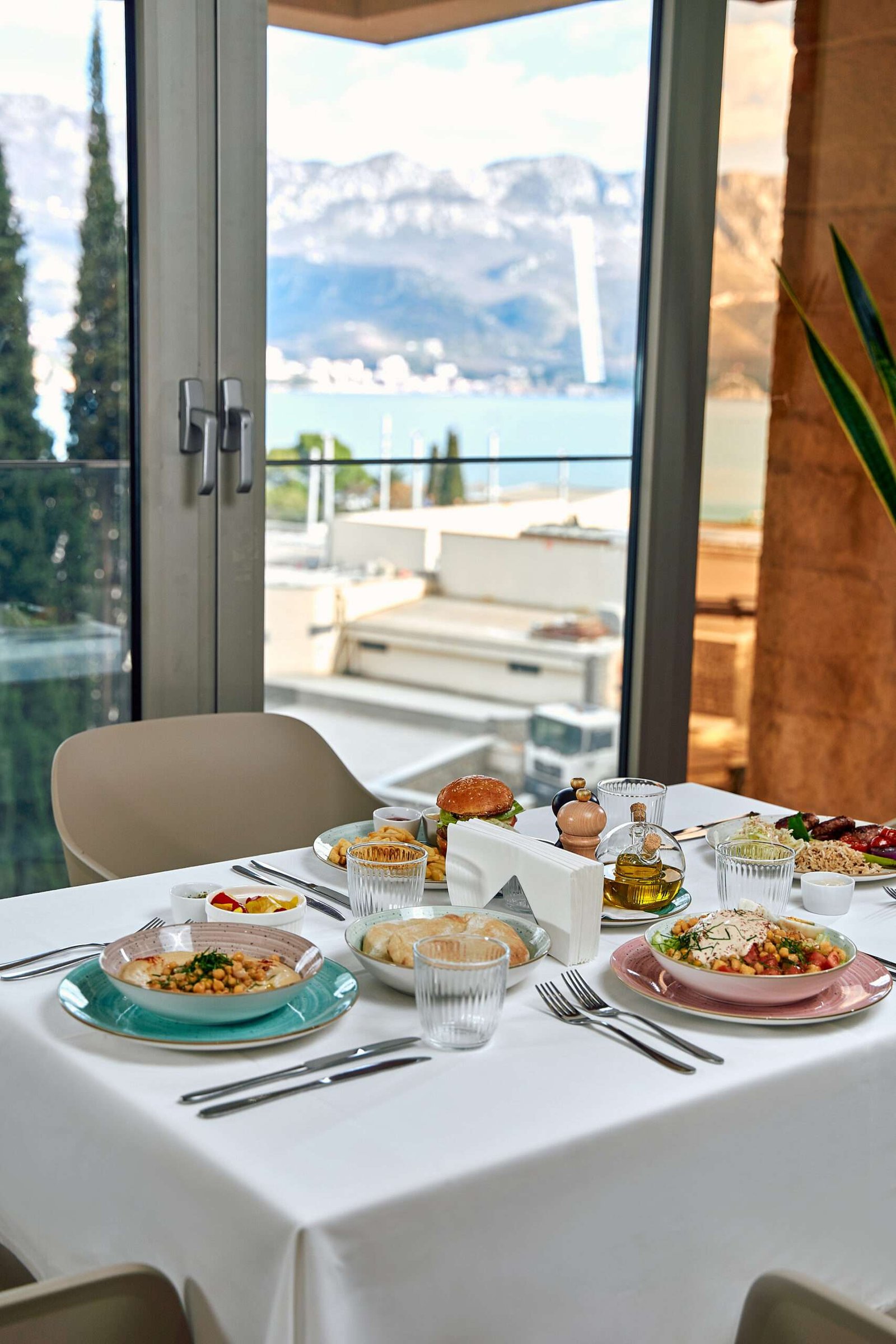 Dukley Hotel & Resort, shalom restaurant