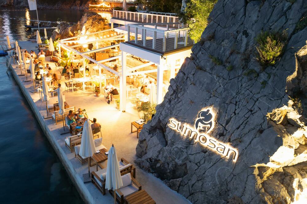 Dukley Hotel & Resort