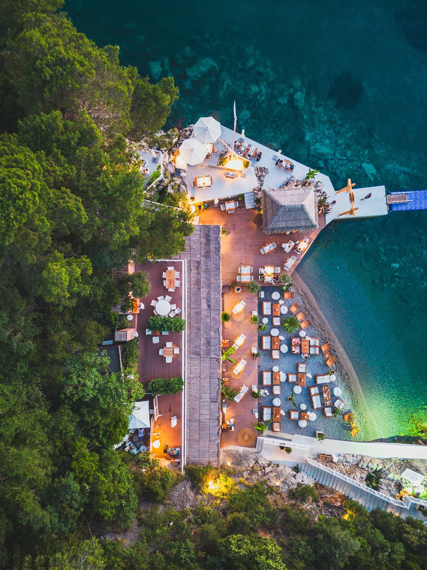 Dukley Hotel & Resort, at the table