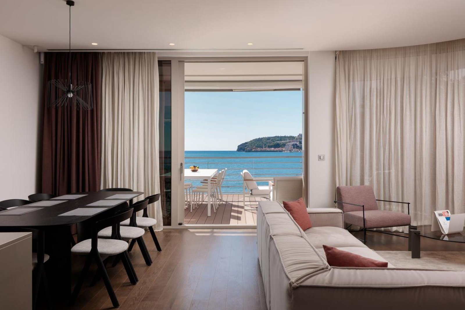Dukley Hotel & Resort
