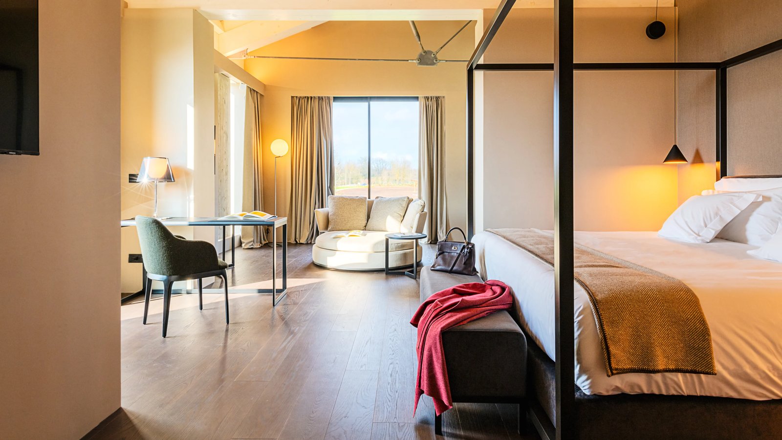 Le Cattedrali Relais by LAQUA Collection