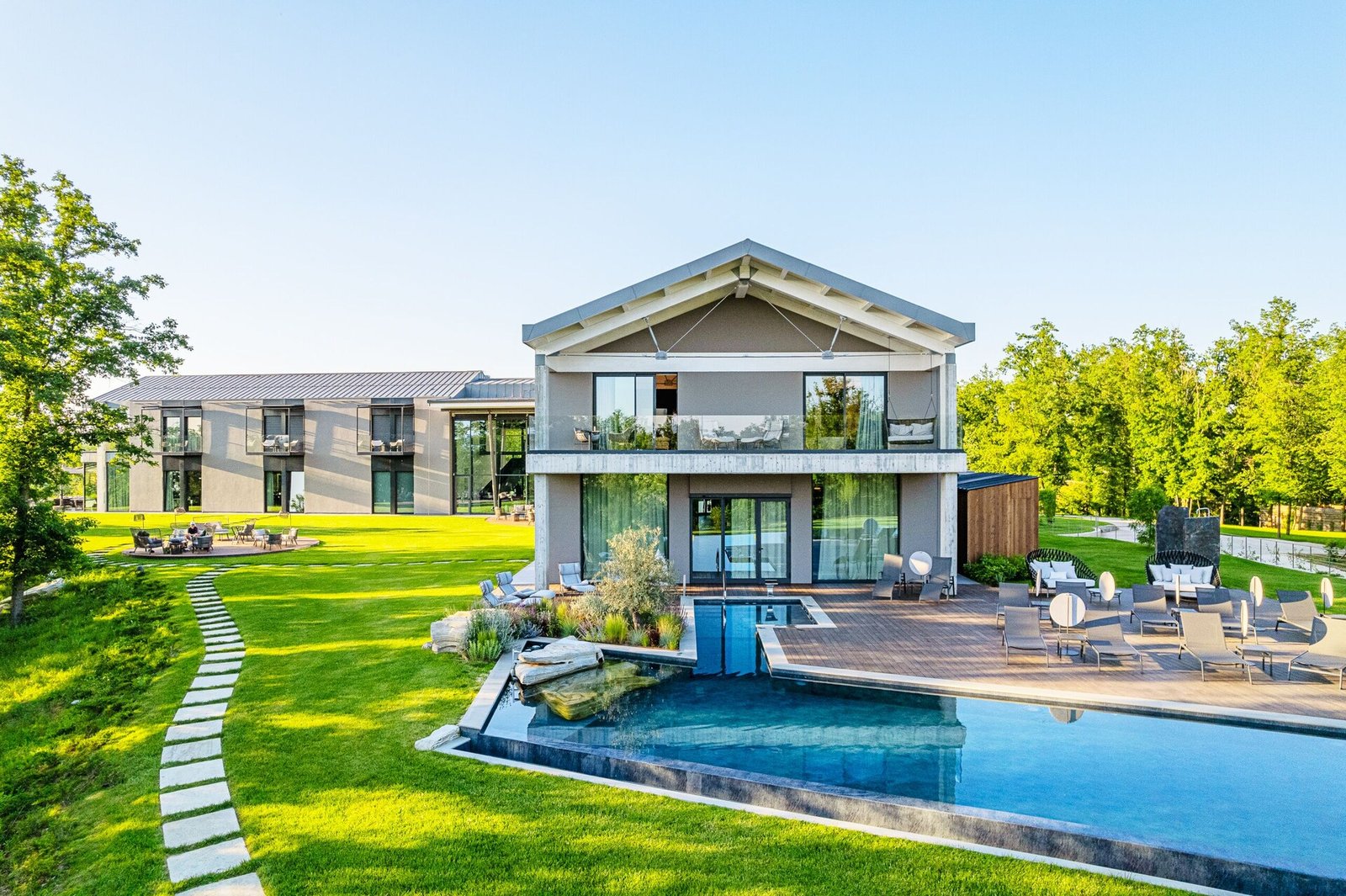 Le Cattedrali Relais by LAQUA Collection, how it began