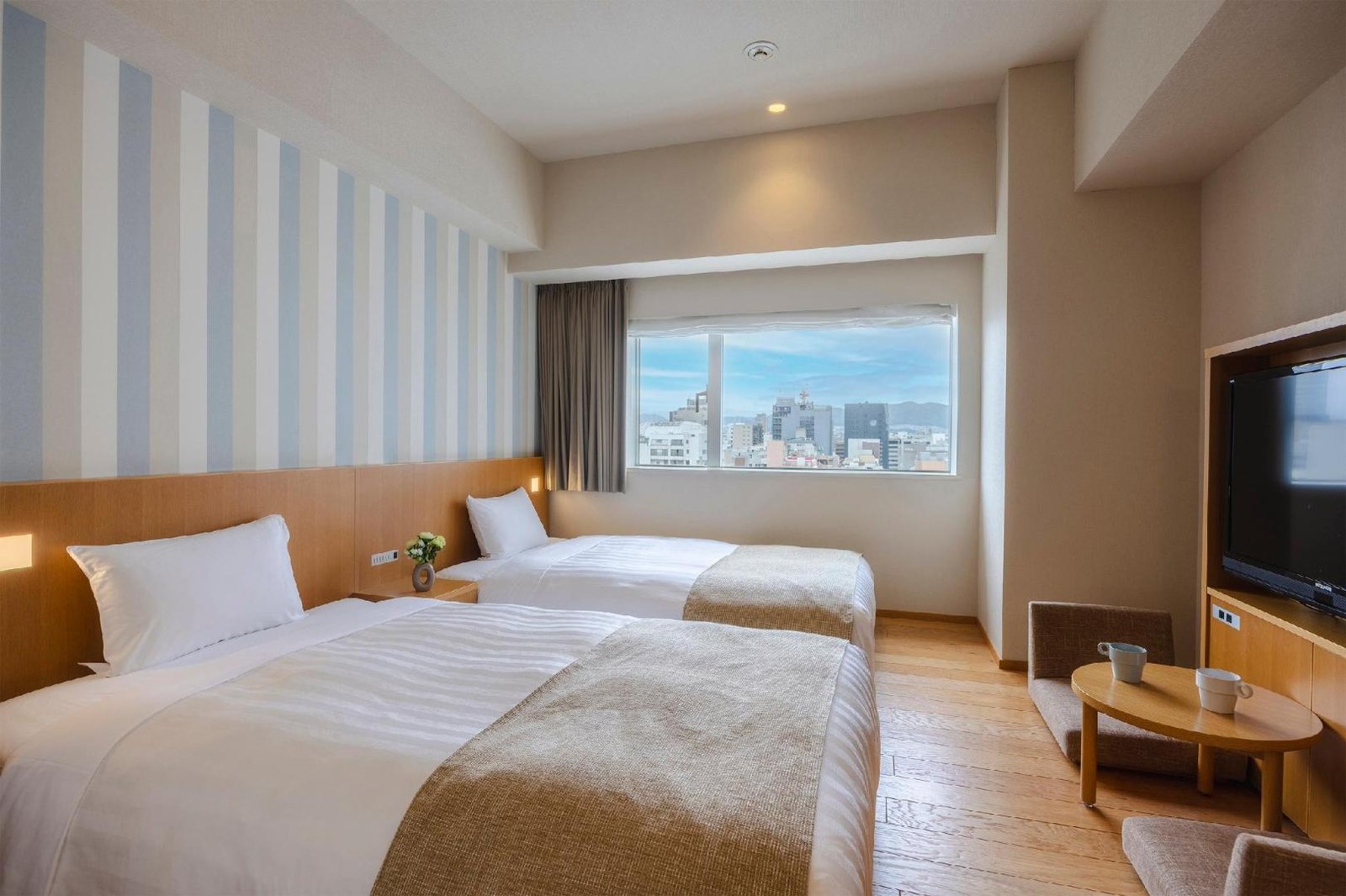 Hiroshima Washington Hotel — rooms
