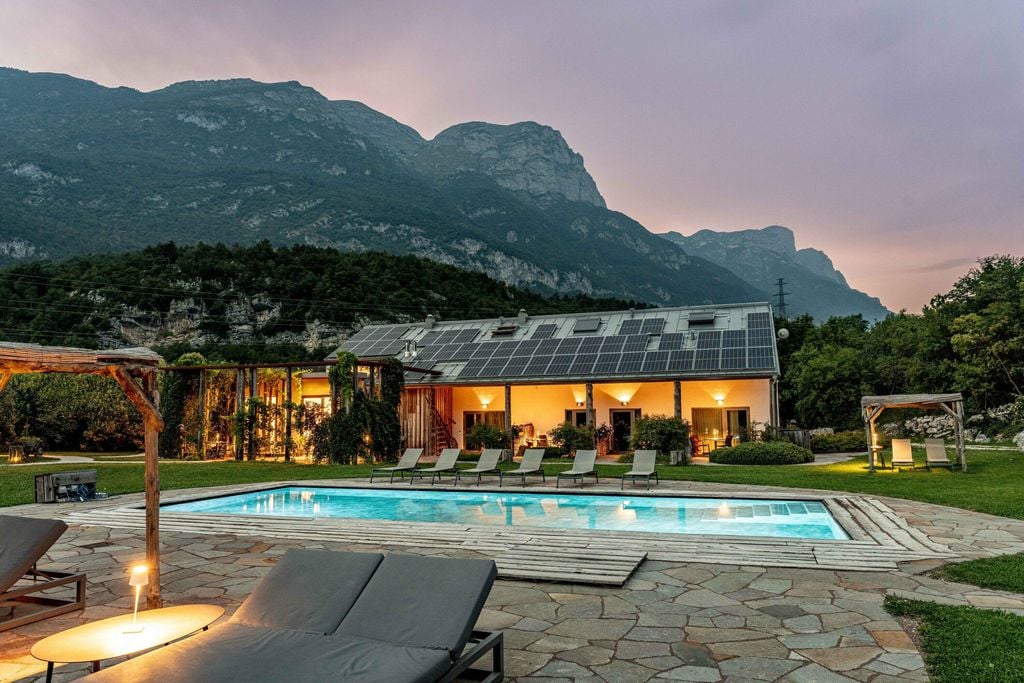 Agritur La Dolce Mela, the pool