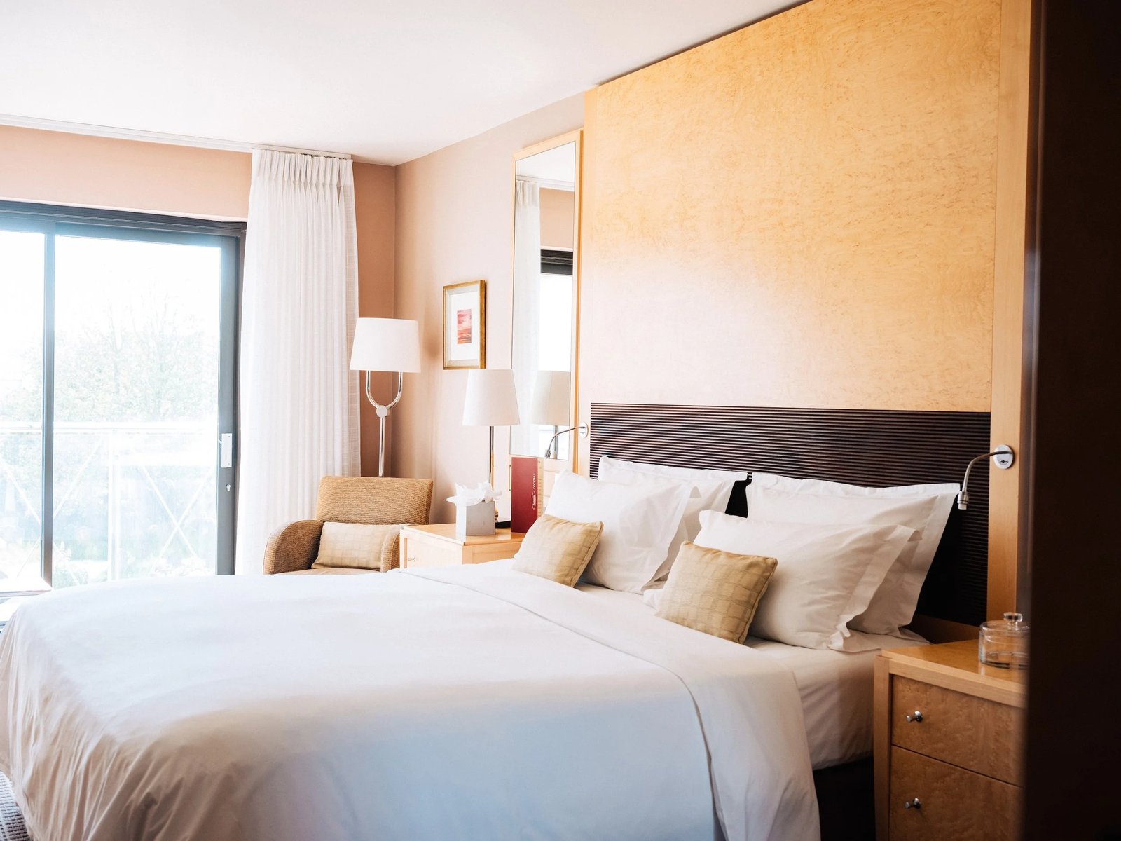 The Club Hotel & Spa, rooms