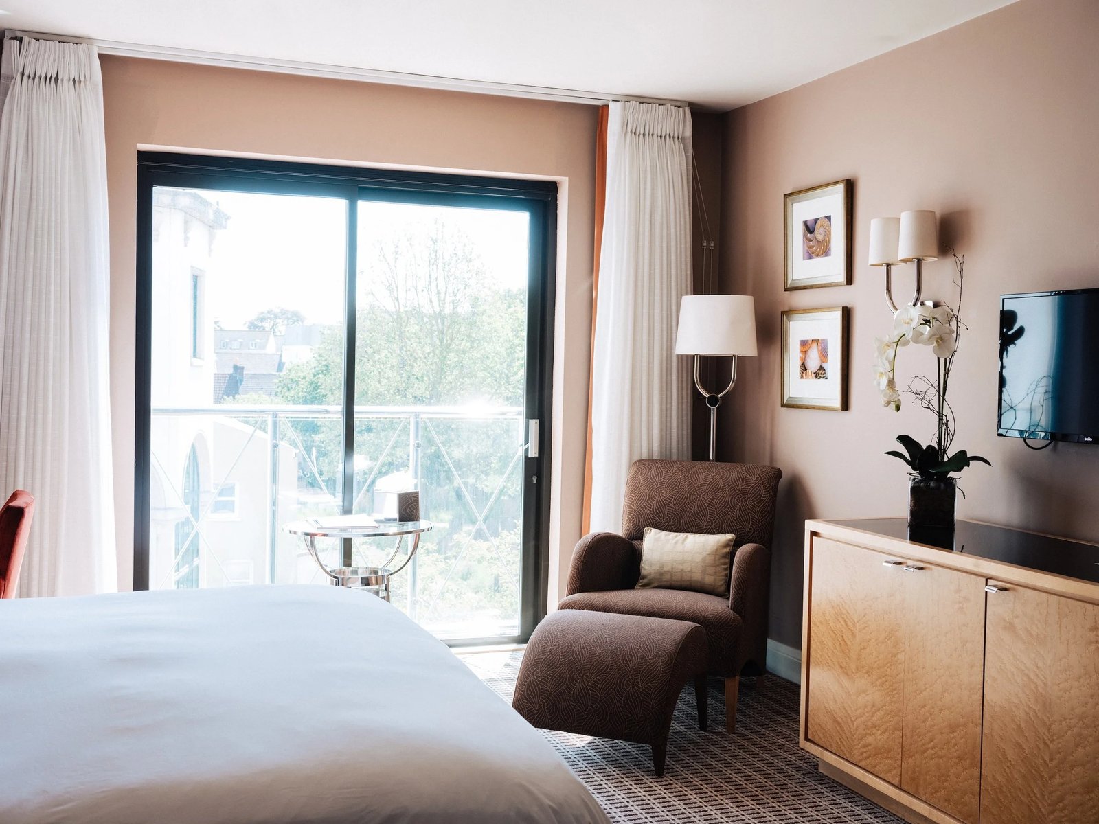 The Club Hotel & Spa, rooms