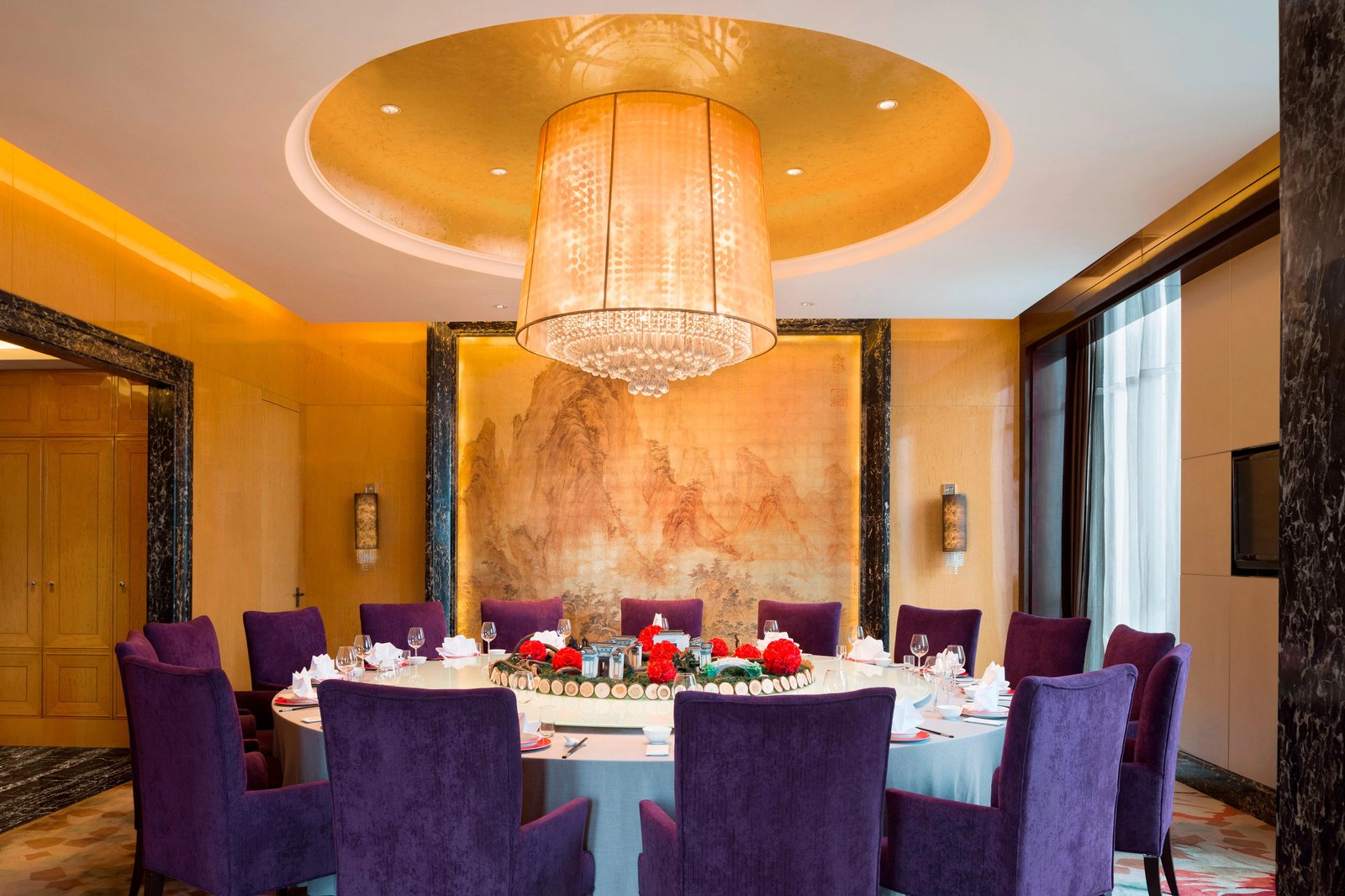 The Westin Hefei Baohe, at the table
