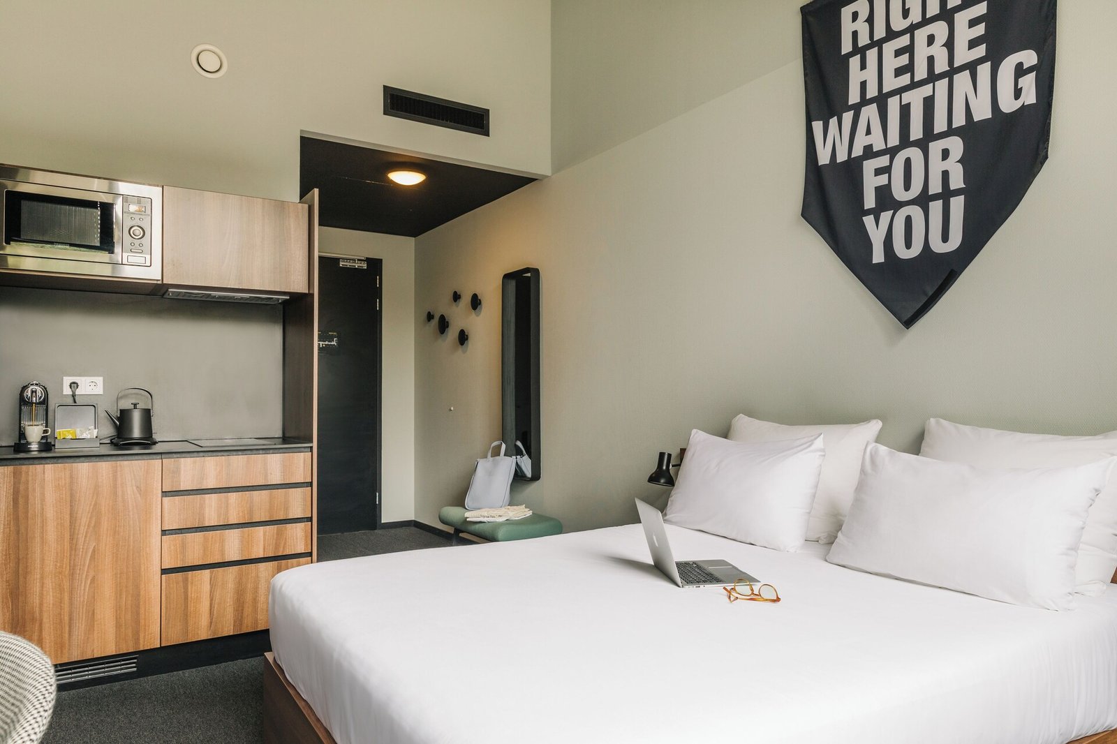 The Social Hub Amsterdam — rooms