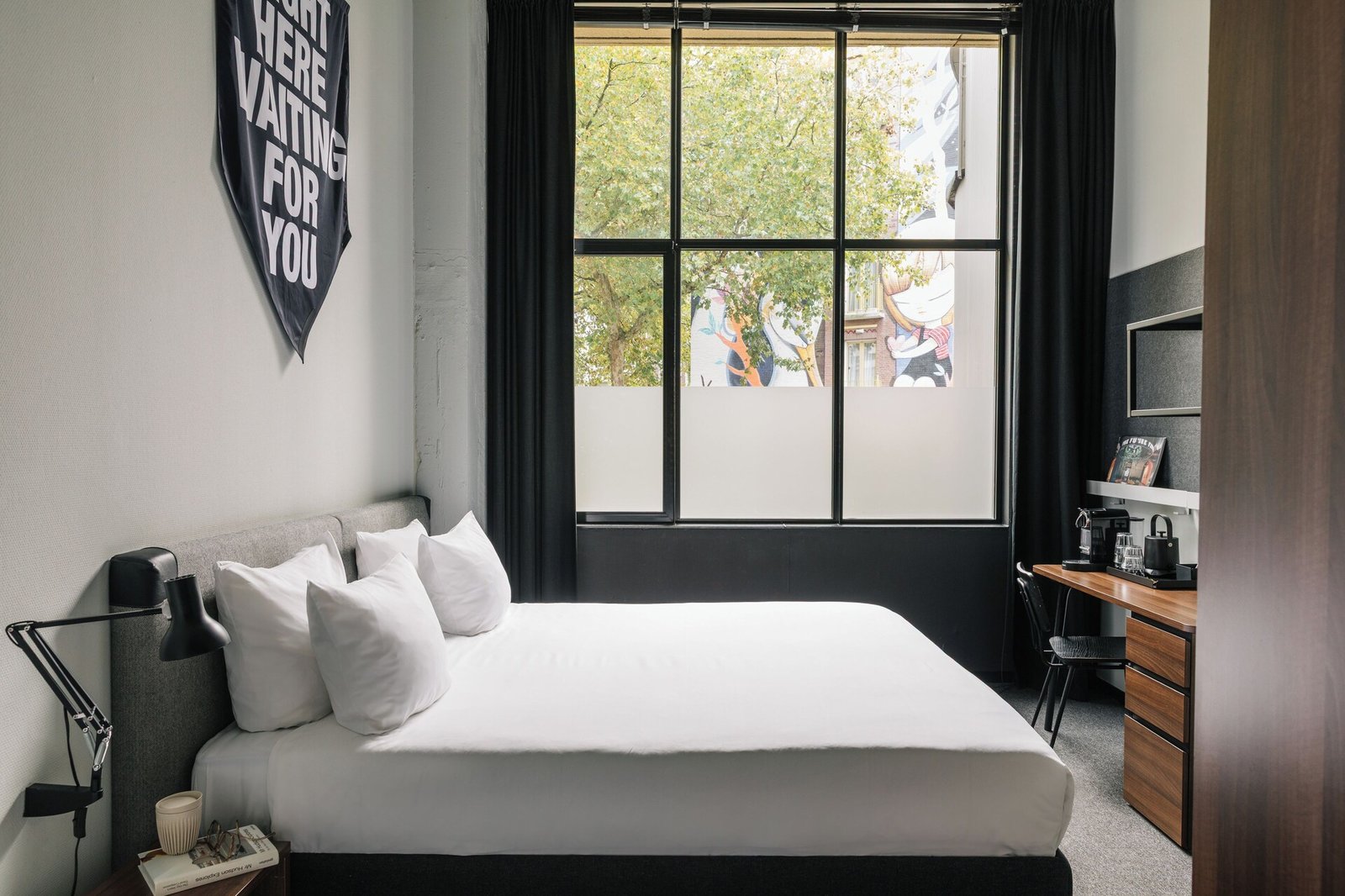 The Social Hub Amsterdam — rooms