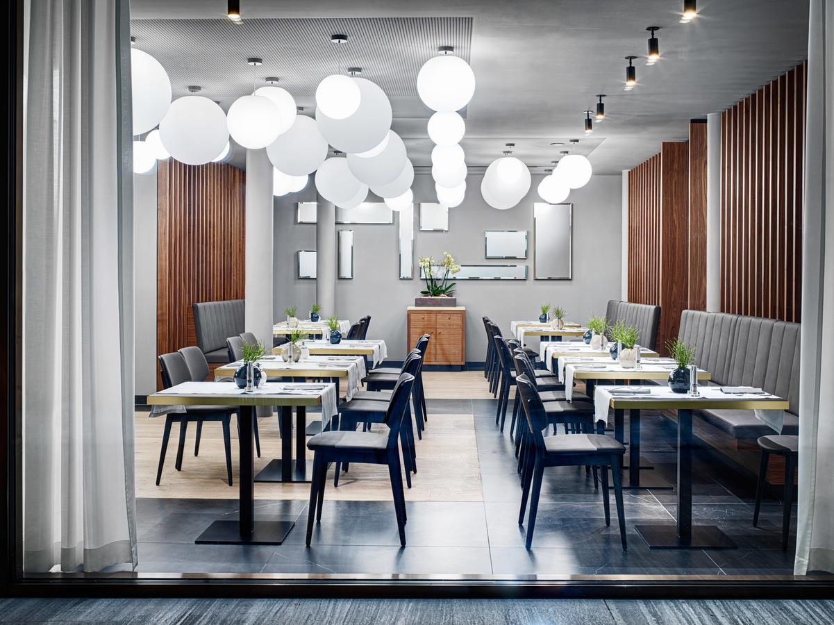 STAGE 12 - Hotel by Penz