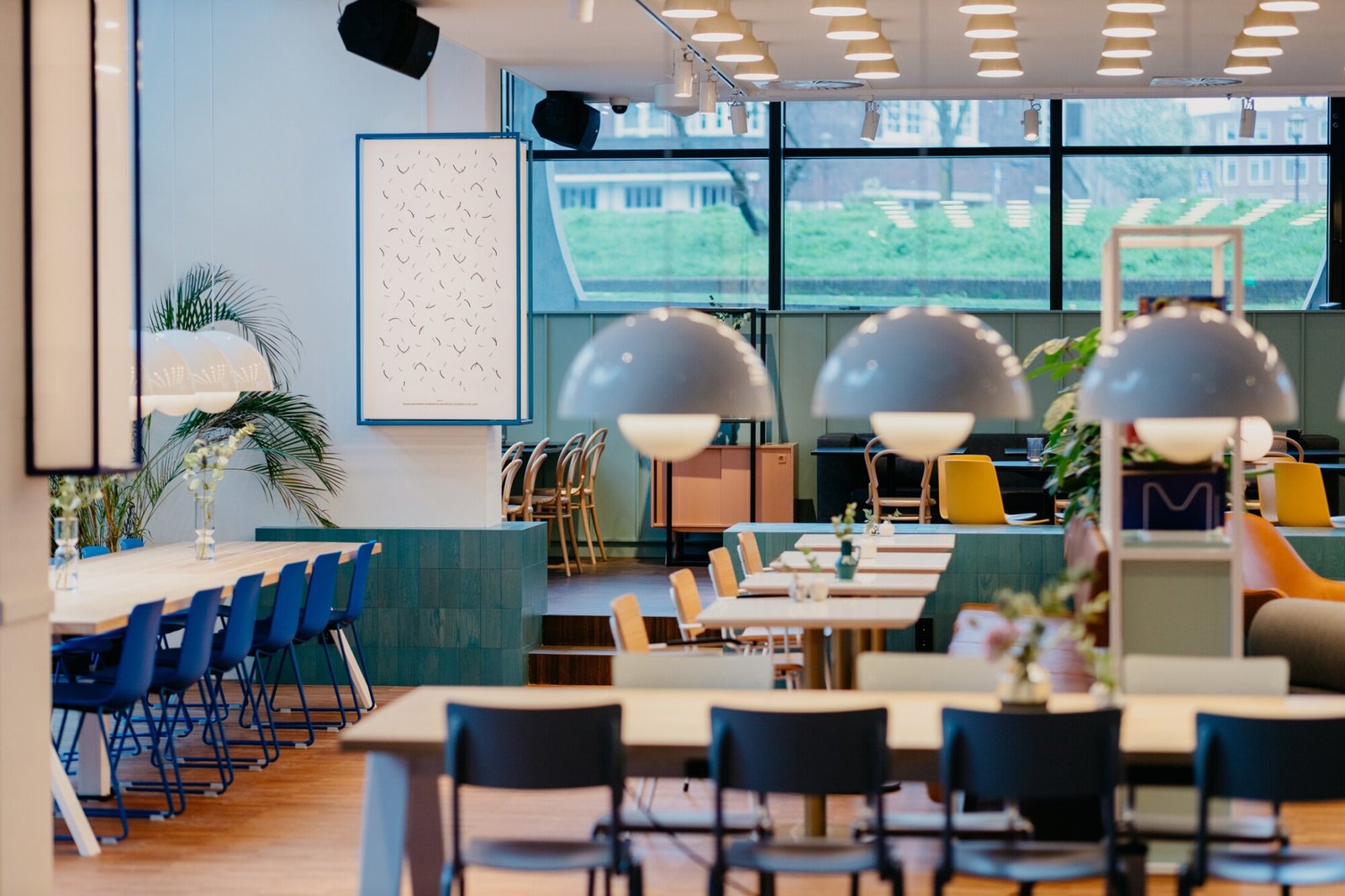 Hotel Casa, restaurant east