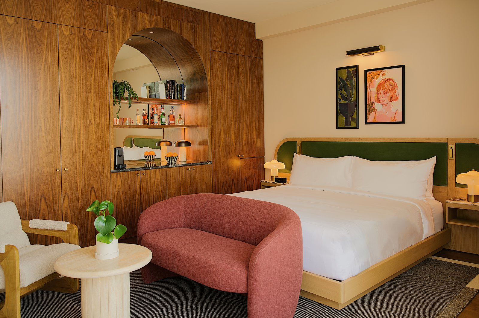 Municipal Grand, rooms