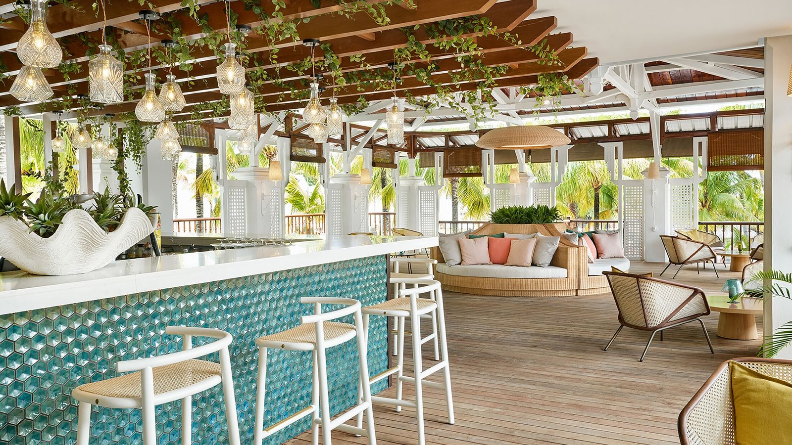 Paradise Cove Boutique Hotel