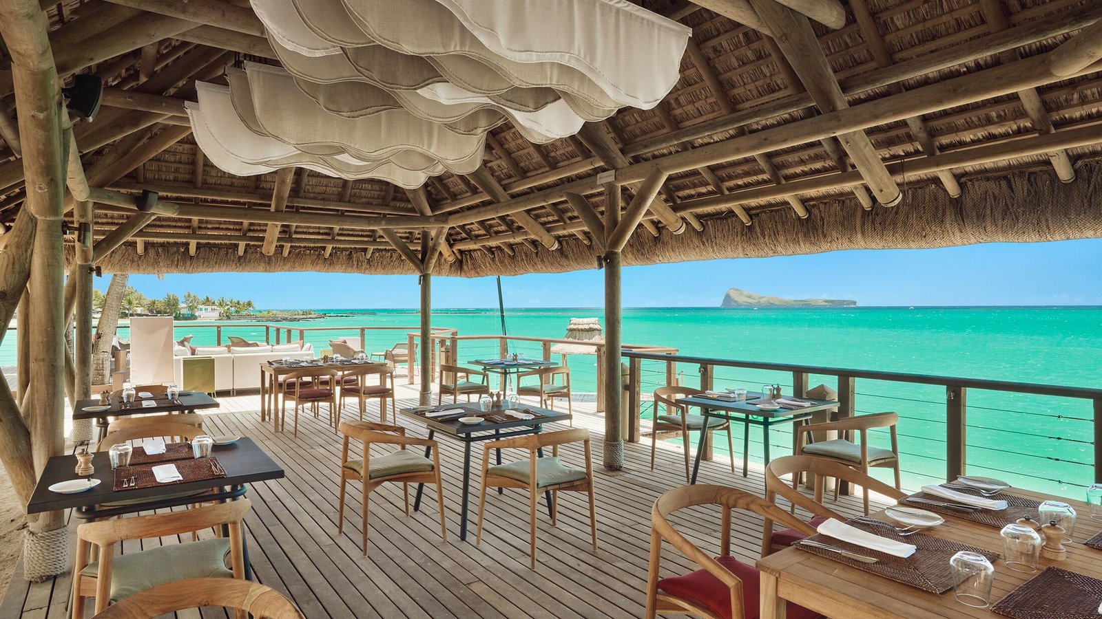 Paradise Cove Boutique Hotel, at the table