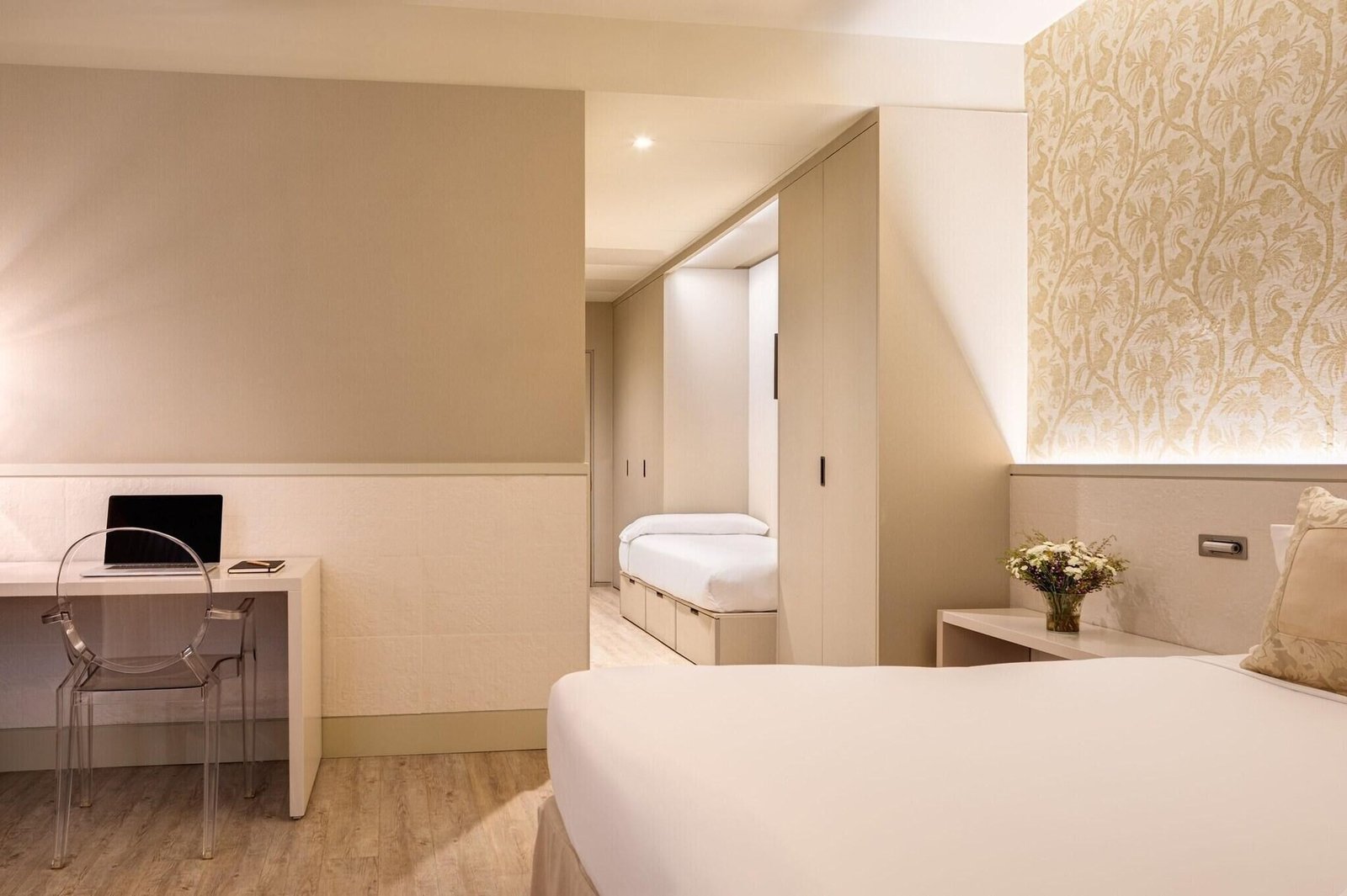 Hotel Duquesa de Cardona — rooms