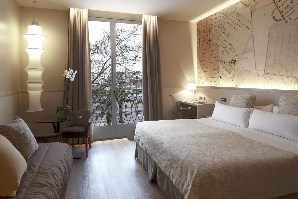 Hotel Duquesa de Cardona — rooms
