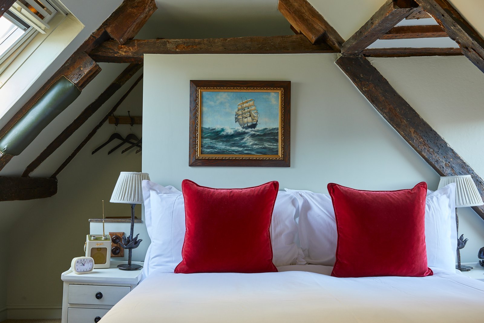 The Pig-in the Wall, rooms