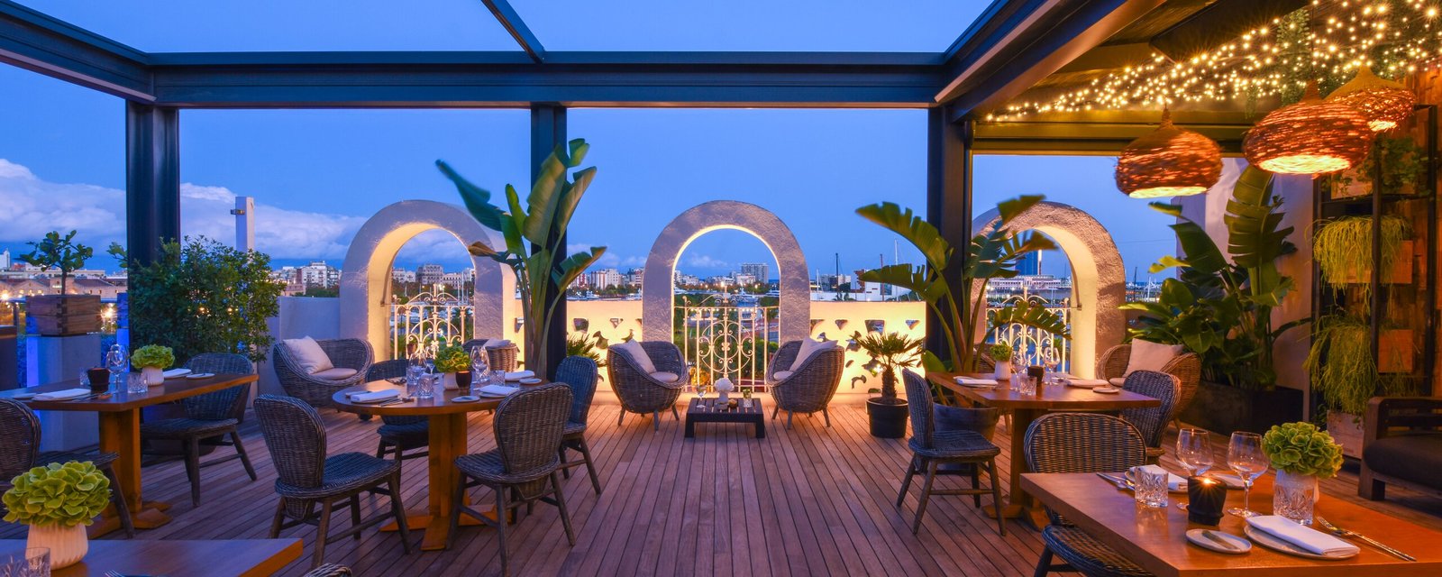 The Serras Barcelona, el sueño rooftop terrace & bar