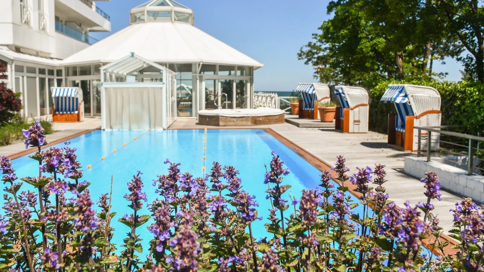 Grand Hotel Seeschlösschen Sea Retreat & Spa, the pool