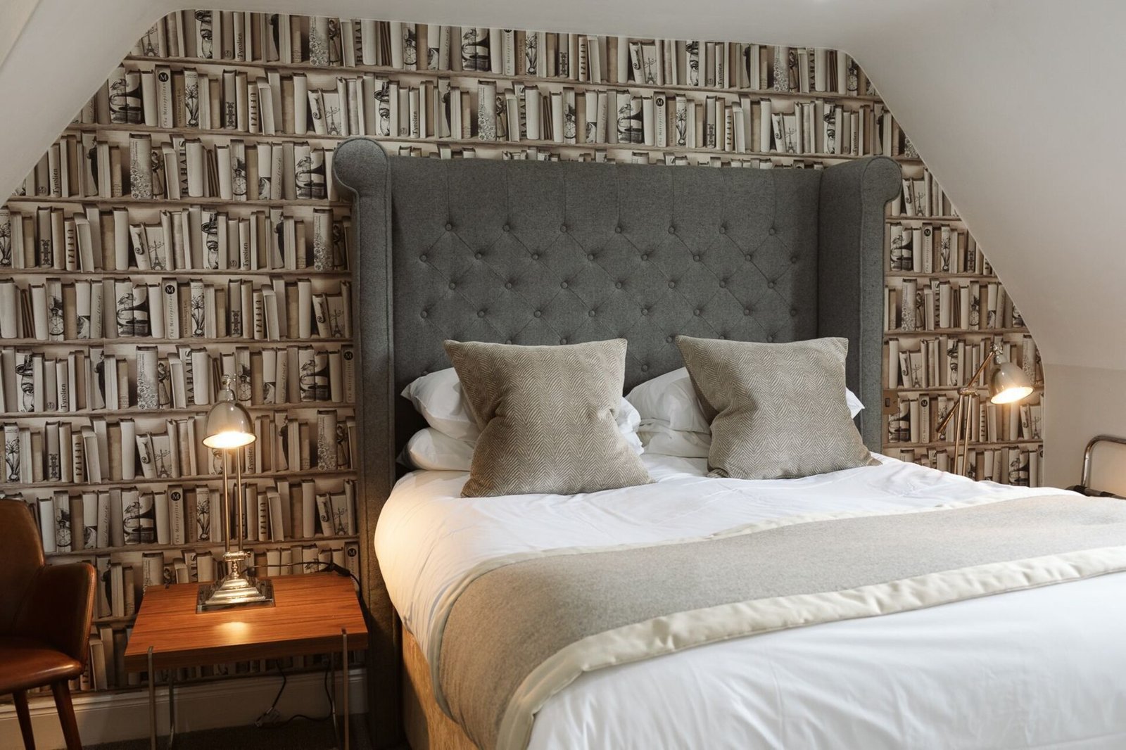 The Lovat Hotel & Restaurant