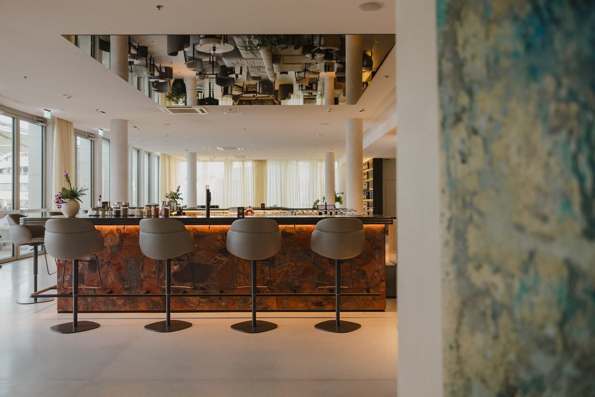 Hotel Ambasador Split, at the table