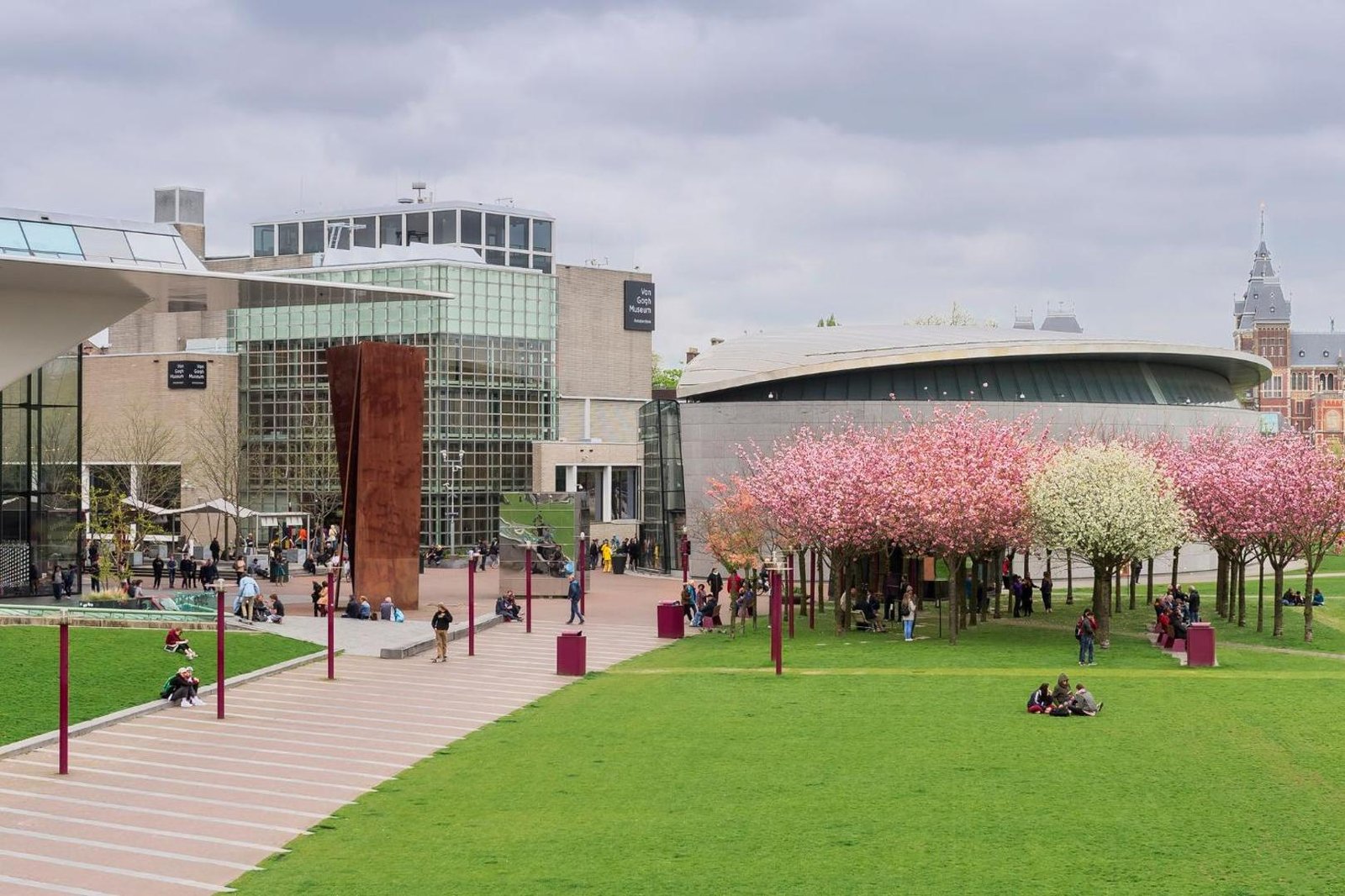 Mandarin Oriental Conservatorium Amsterdam — backstory