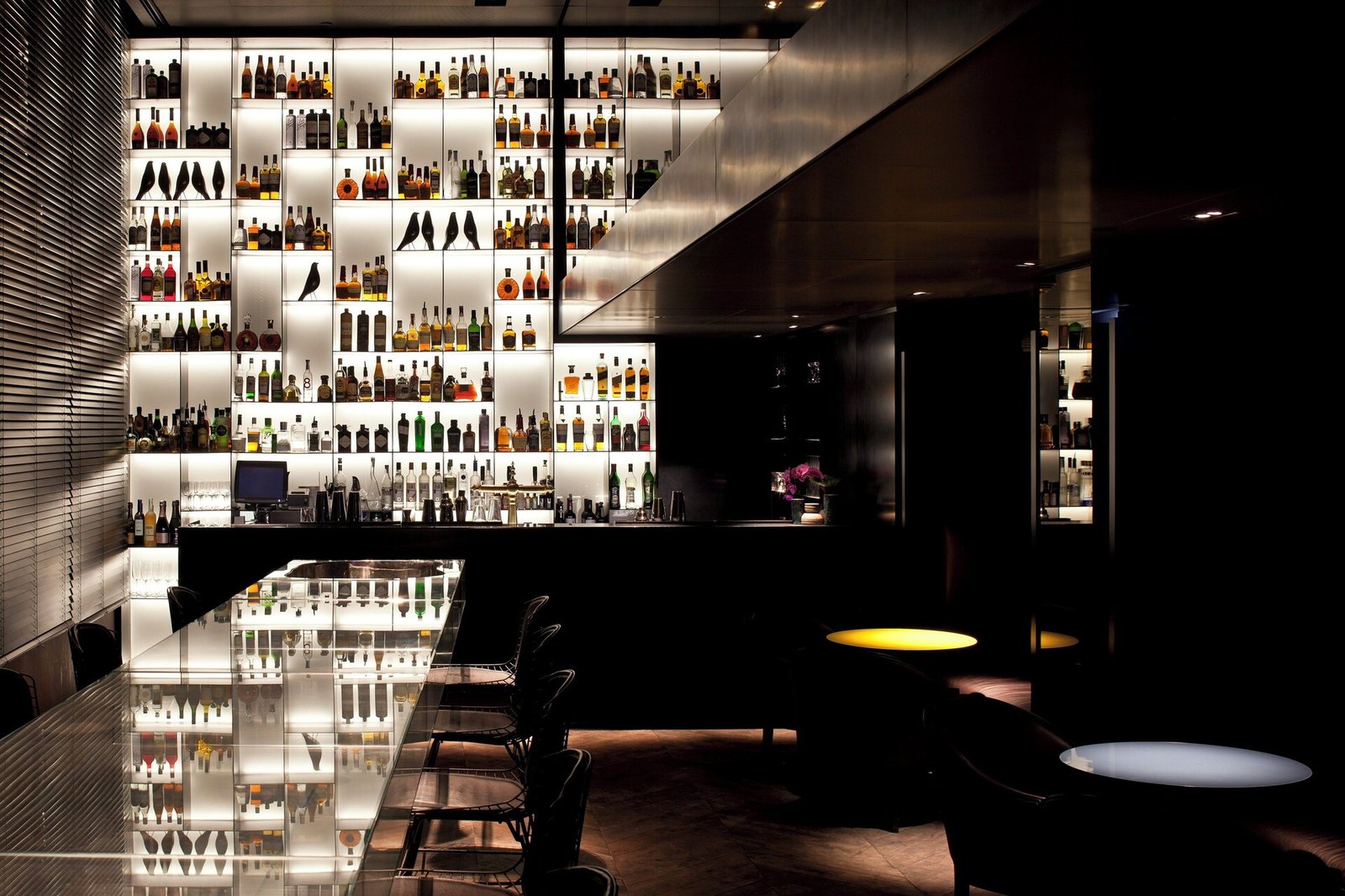 Mandarin Oriental Conservatorium Amsterdam, at the table