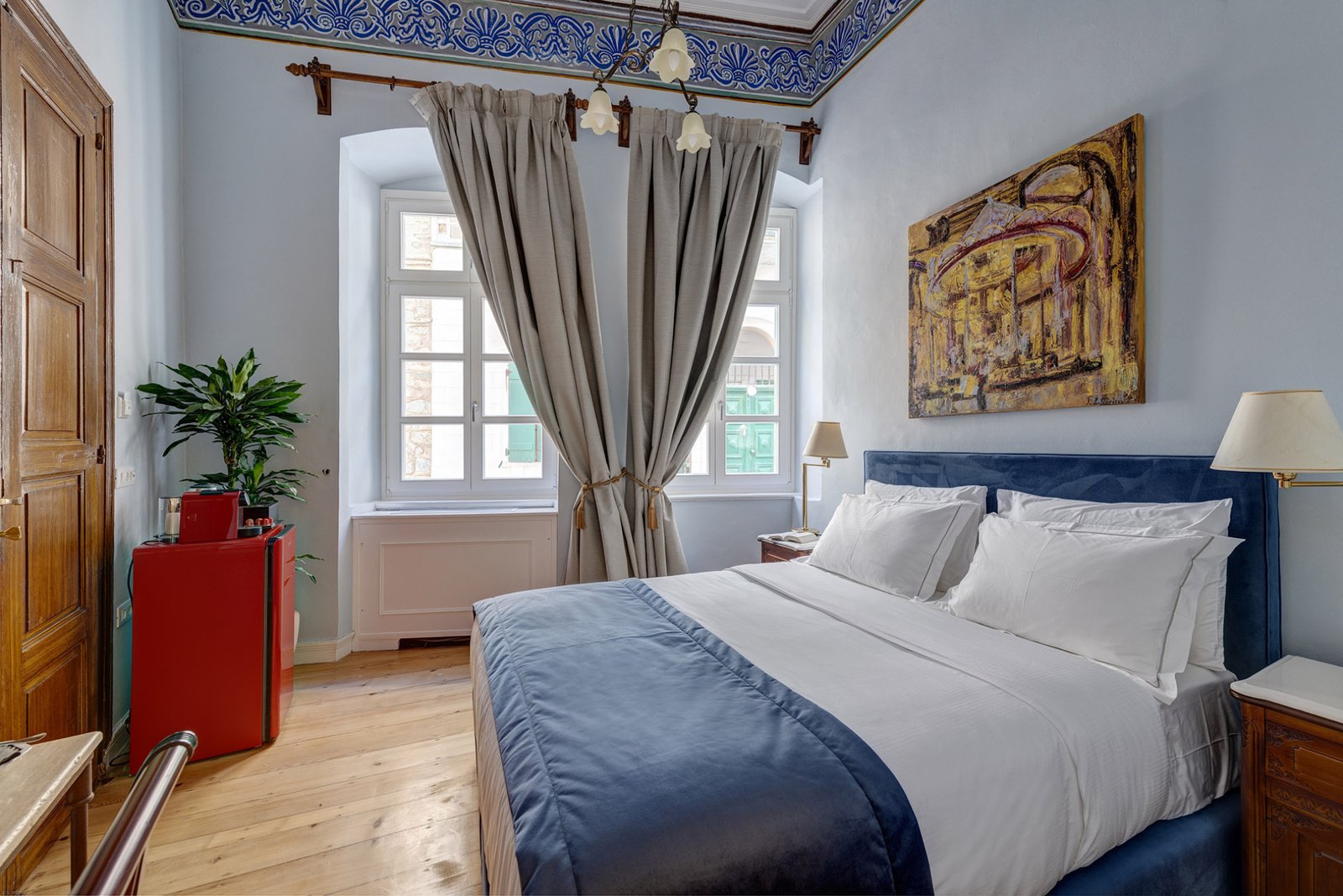 Palazzo Santa Maria, rooms