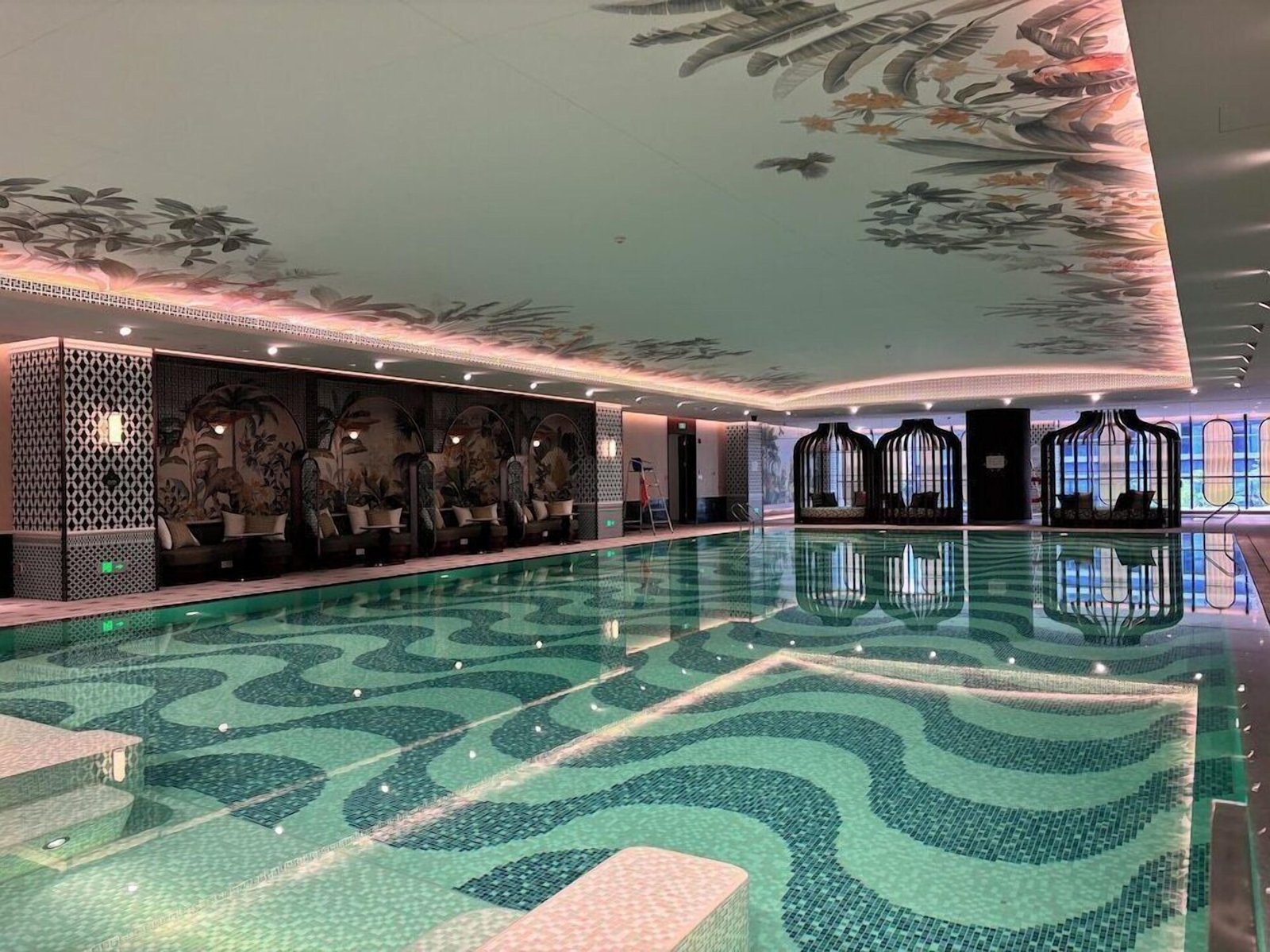 JEN Kunming By Shangri-La, the pool