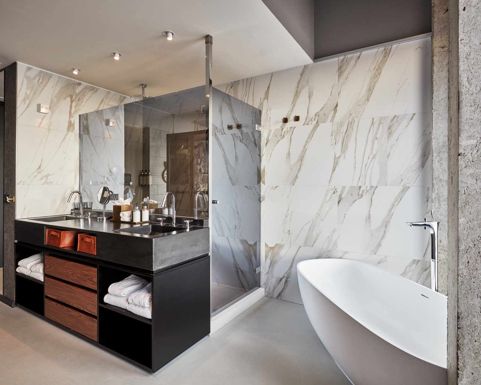 Sir Adam Hotel — rooms