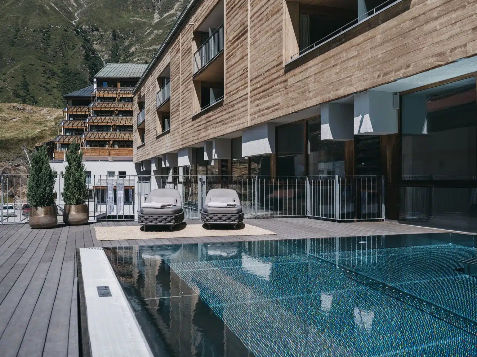 The Crystal VAYA Unique, the pool