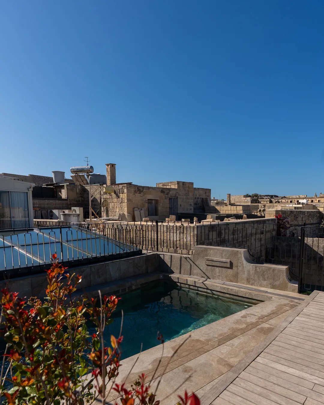 Palazzo Bifora, the pool