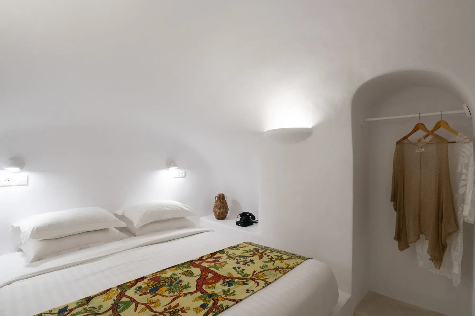 Valsamo Suites Santorini, rooms