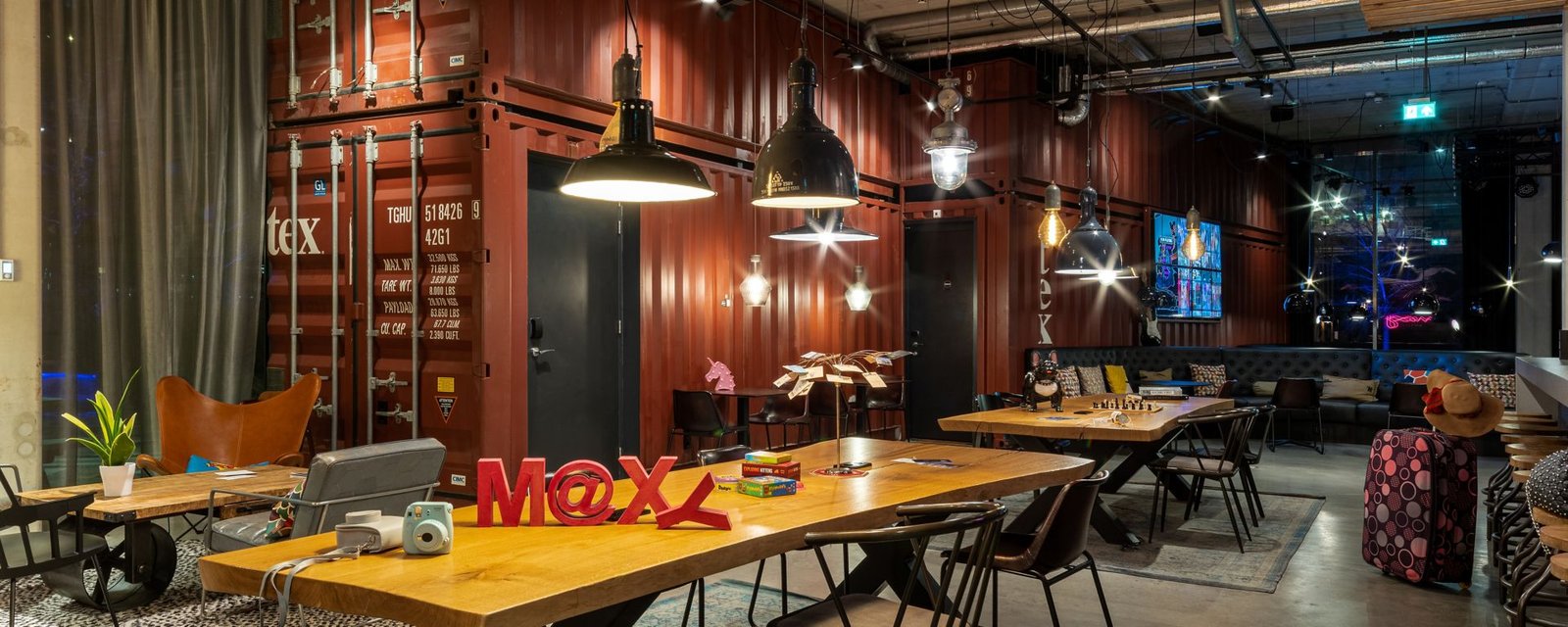 Moxy Amsterdam Houthavens — vibe