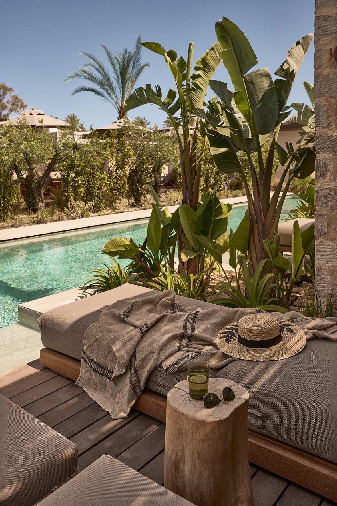 Theros All Suite Hotel, the pool