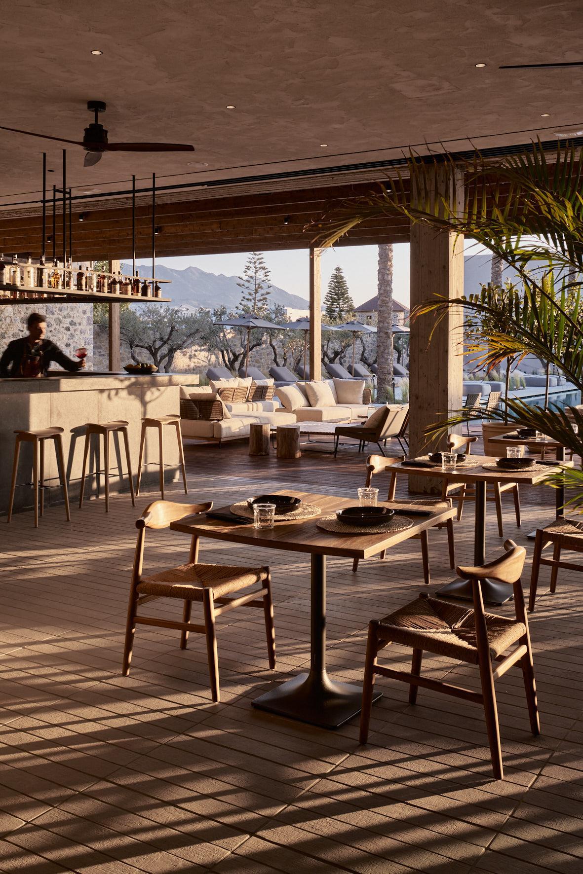 Theros All Suite Hotel