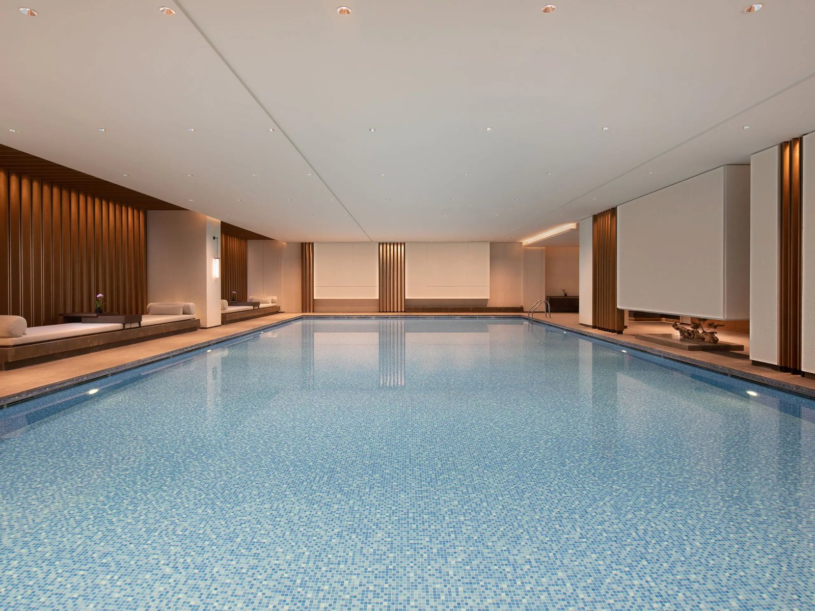 Grand WuJi Hotel, The Unbound Collection By Hyatt, the pool